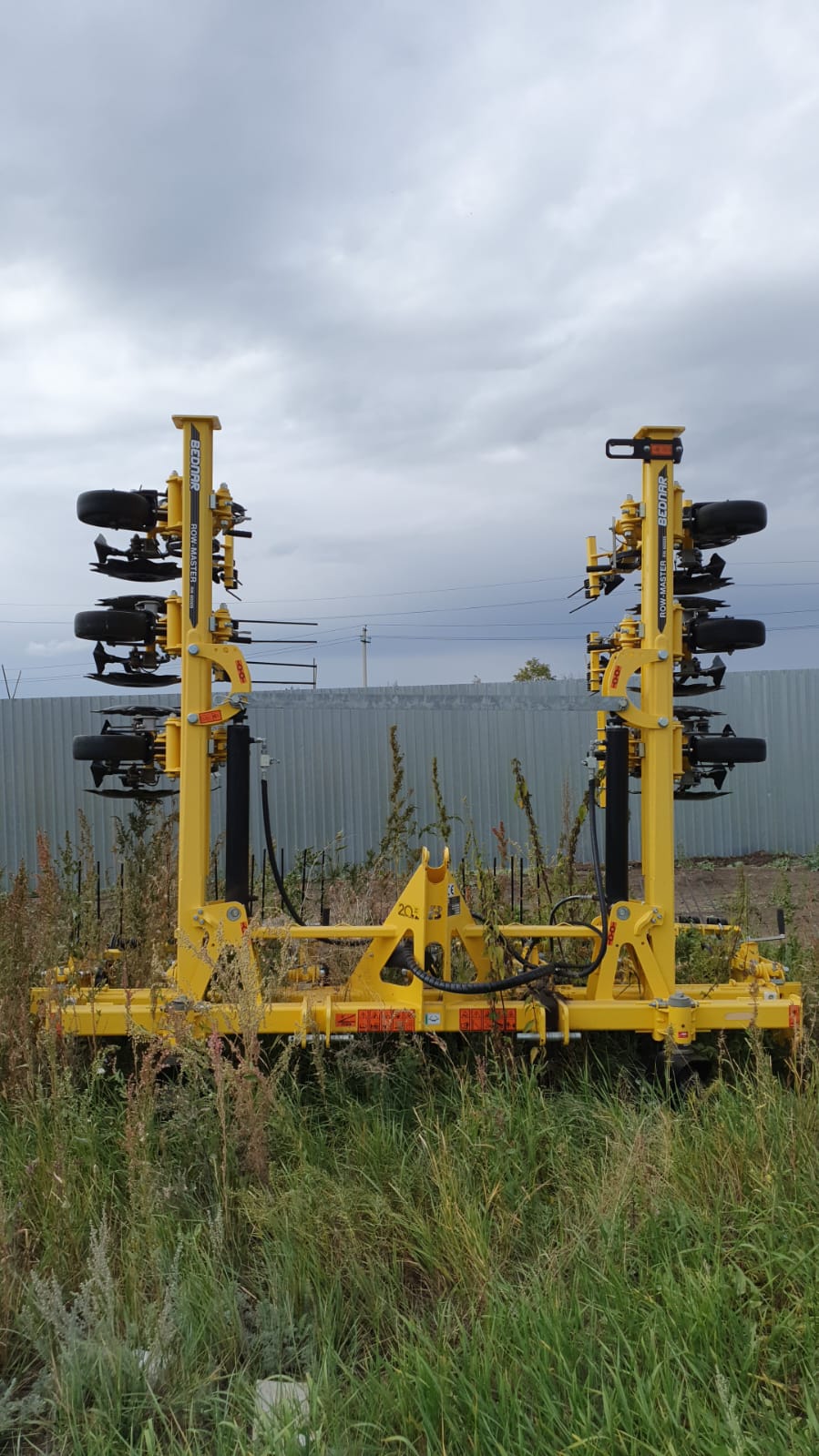 Штригельная борона Bednar Row-master RN600S