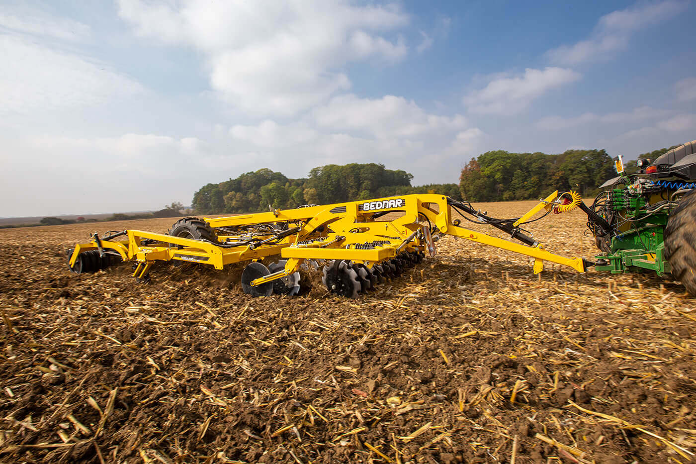 КОМБИНИРОВАННЫЙ ГЛУБОКОРЫХЛИТЕЛЬ TERRALAND DO