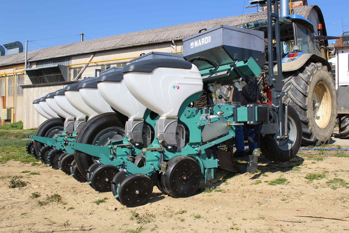 Пневматическая сеялка точного высева STARSEM «Р»